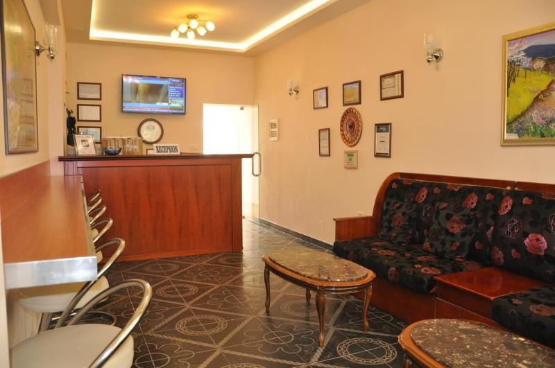 Hotel Pik Loti 3*
